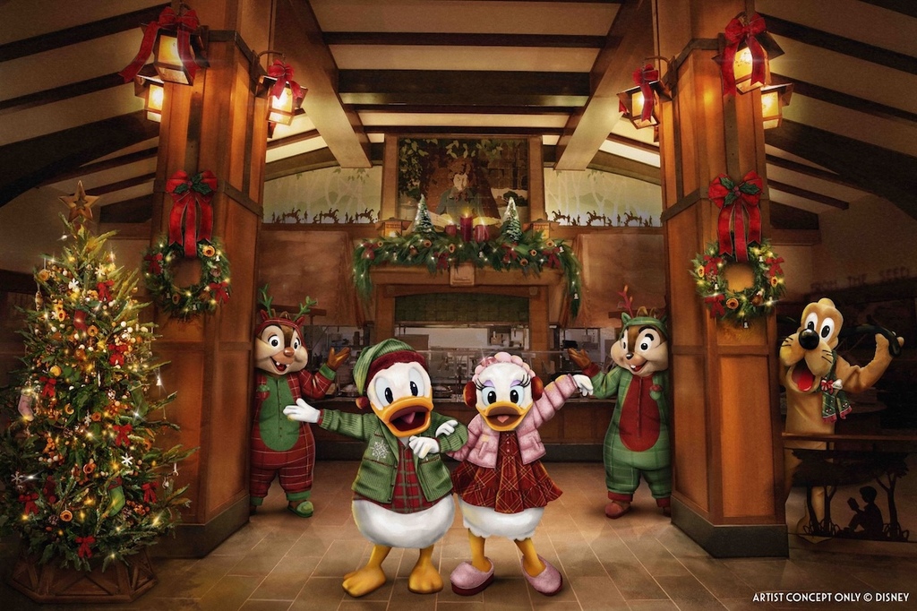 Disneyland-Resort-2025-Daisys-Holiday-Pajama-Party.jpg