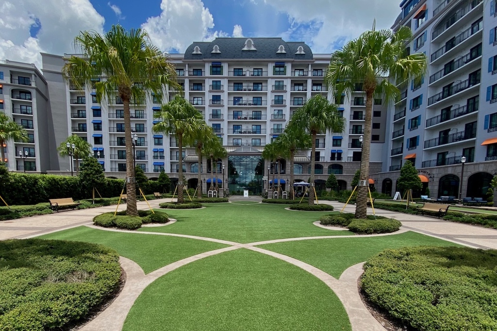 Disneys-Riviera-Resort-Exterior-Building-1.jpg