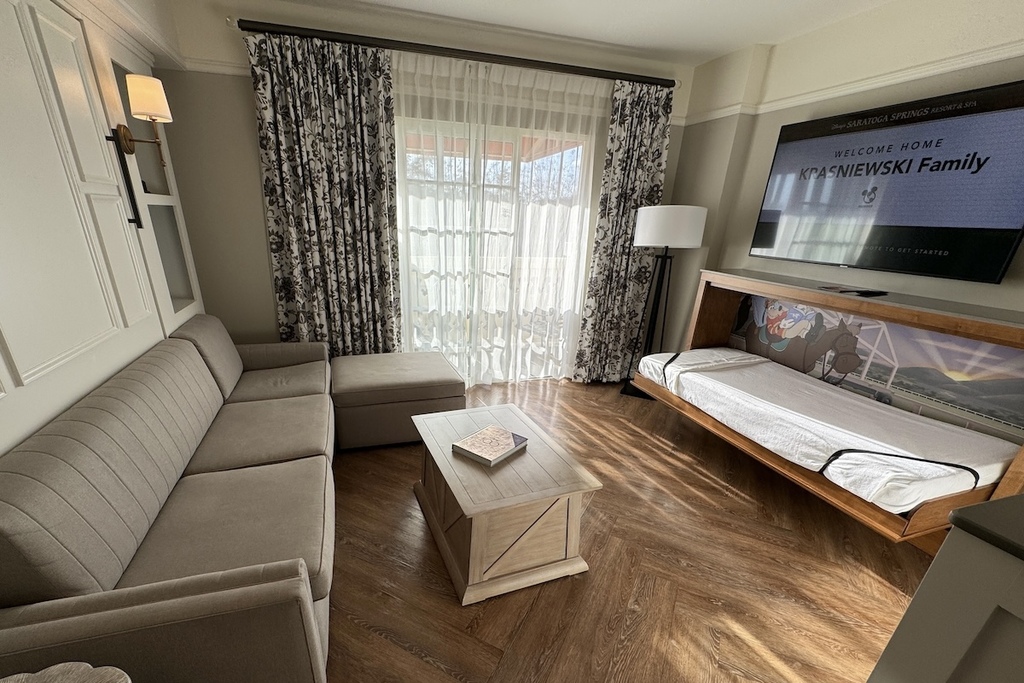 ys-Saratoga-Springs-Resort-One-Bedroom-Living-Room.jpg