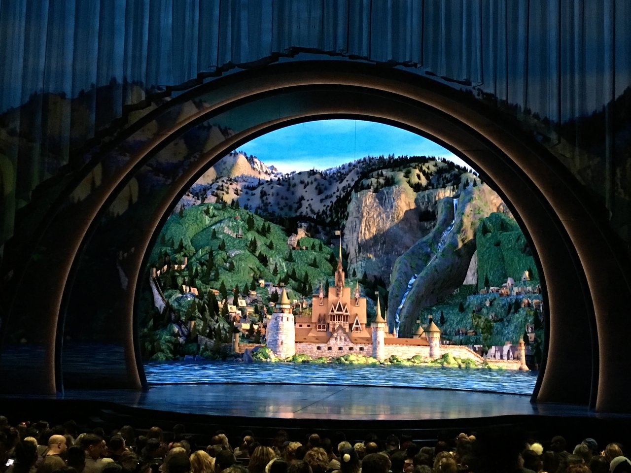 Frozen Live at the Hyperion DVCinfo Community