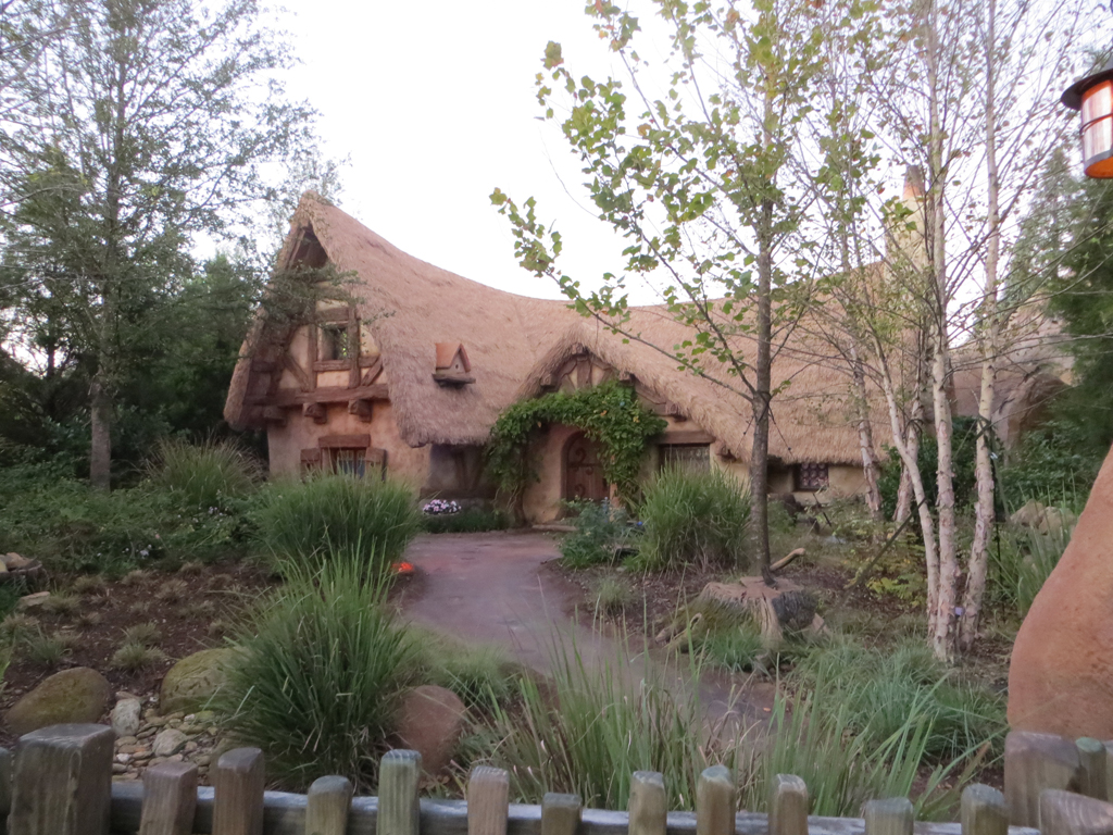 Seven Dwarfs House DVCinfo Community